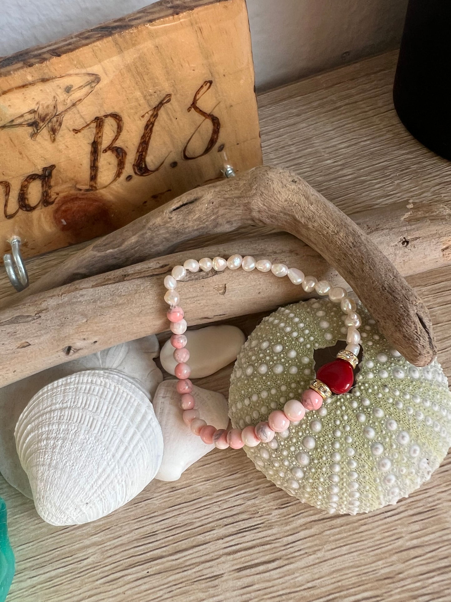 Heart Pink Howlite Bracelet