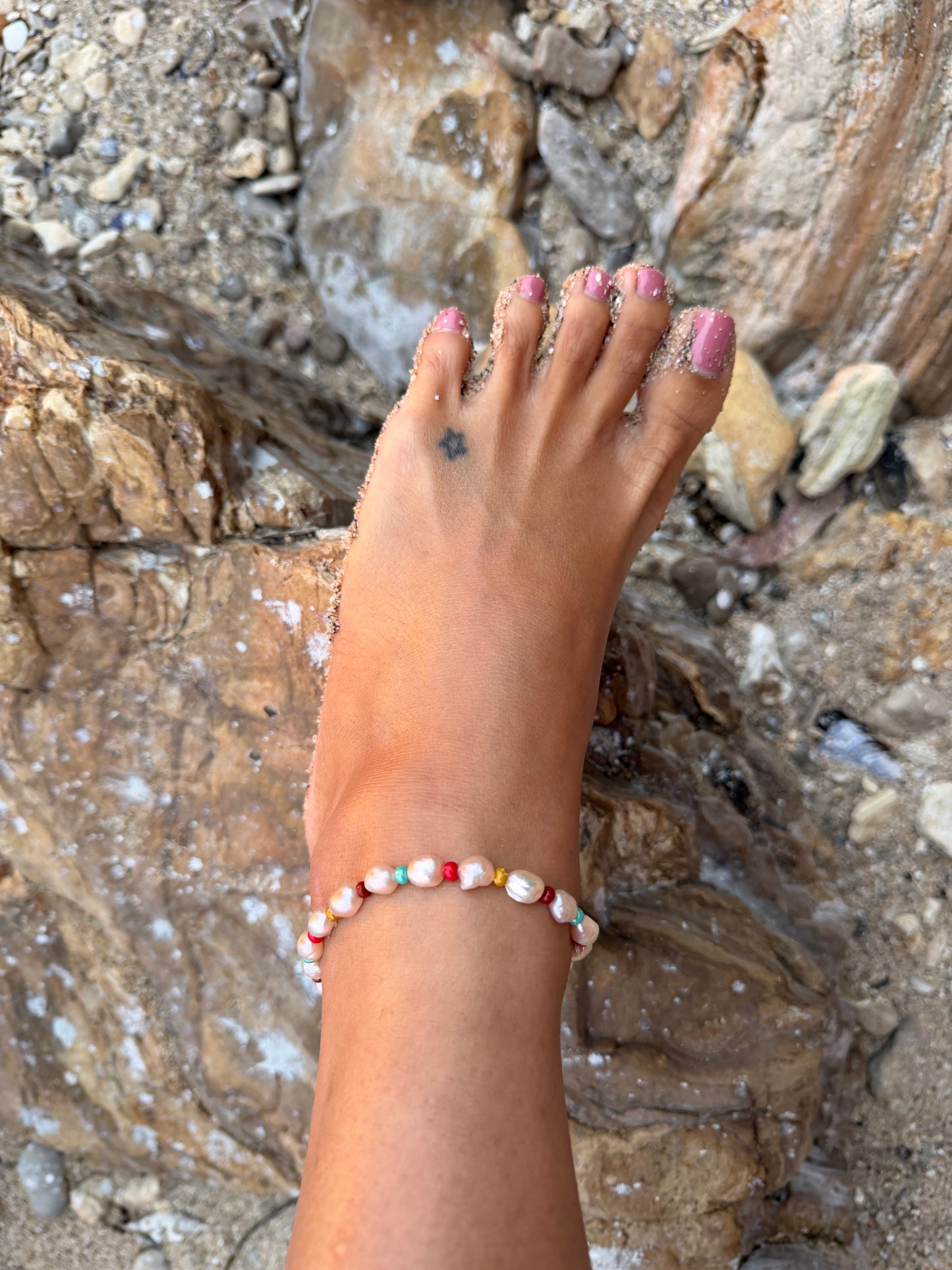 Poppin’ Shower Anklet